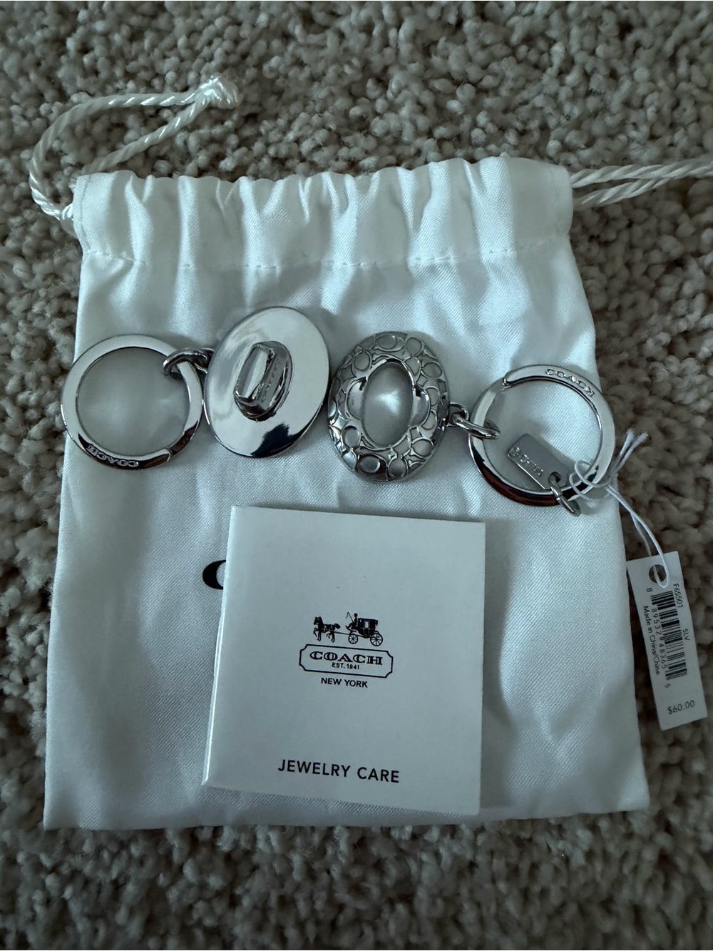 Coach NWT Silver Logo Turnlock Keyring Charm - Picture 3 of 4